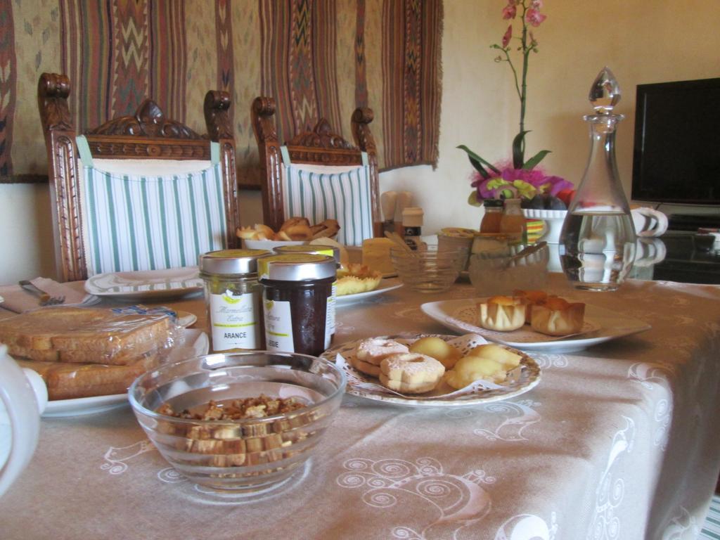 A Casa Di Angela B&B Carbonia Εξωτερικό φωτογραφία